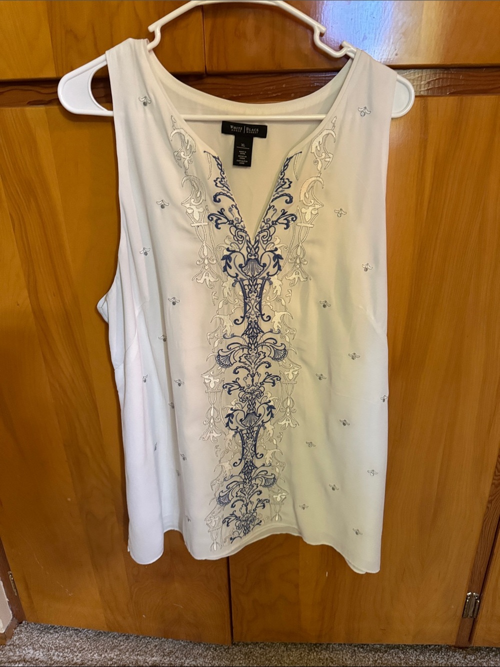 White House Black Market White Sleeveless Camisole with Navy Embroidery